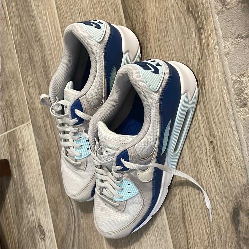 Men’s Nike AirMax - Size 11.5. Worn once, excellent condition.